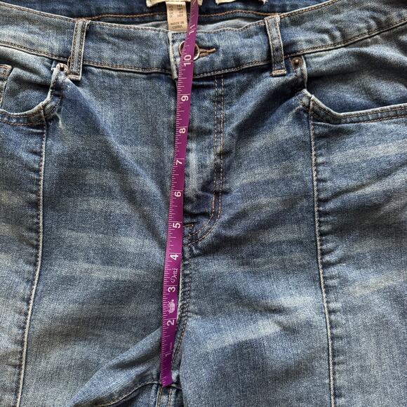 LOGO Lori Goldstein Jeans Women Size 14T Blue Straight Raw hem Cabincore Casual - Picture 8 of 12